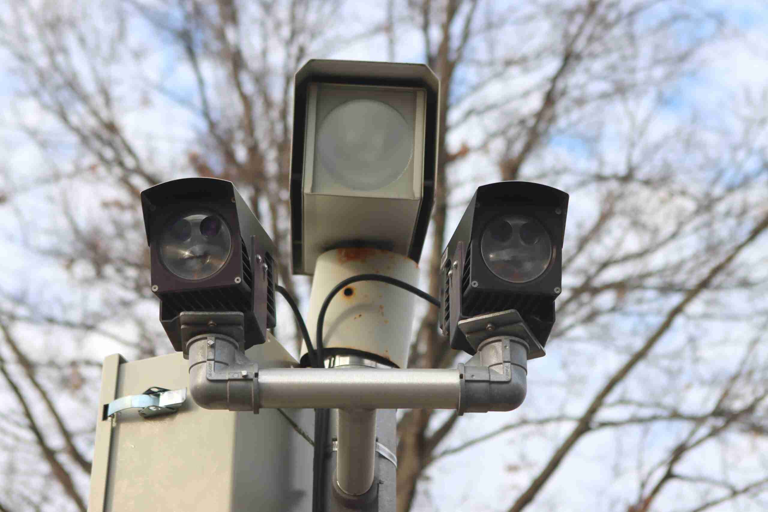 do speed cameras track aggressive driving